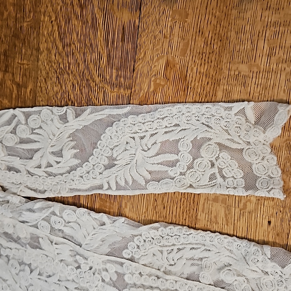 Buffalo David Bitton See Through Crochet Lace Mesh Top - Picture 2 of 12